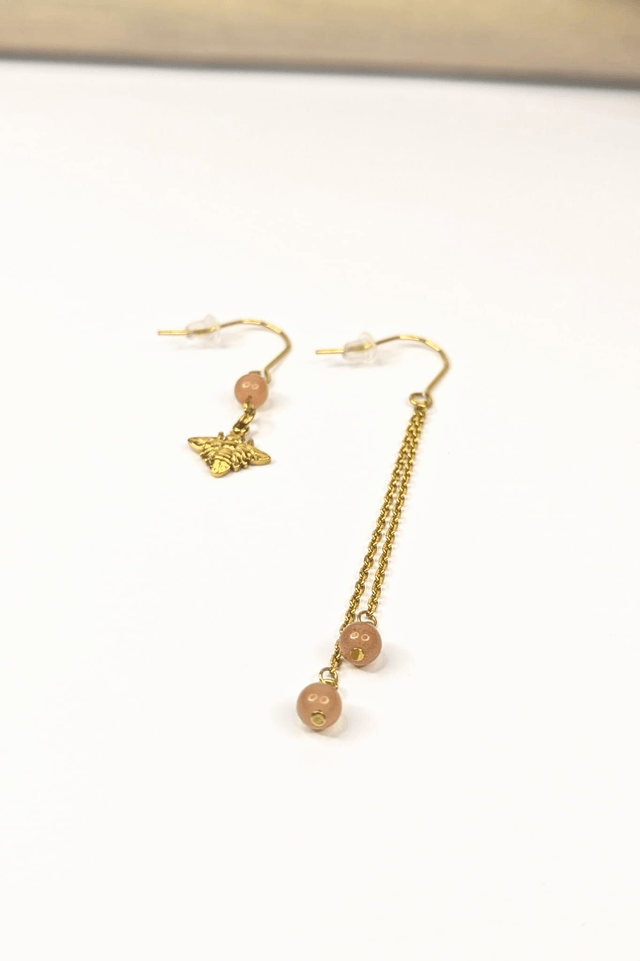 Boucles d'oreilles asymétriques Aristée - Pierre de lune